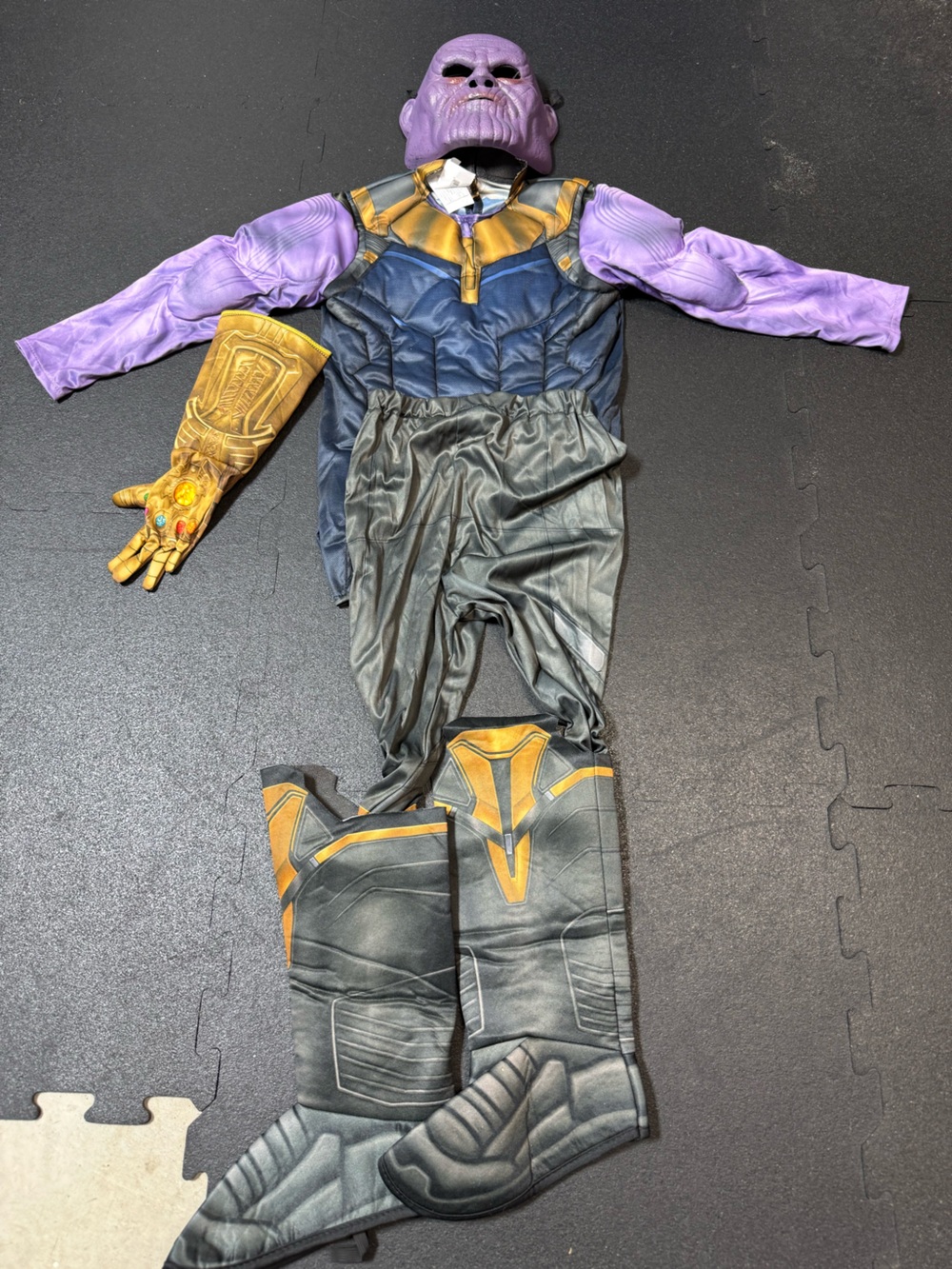 Boy Marvel Thanos Costume Medium Or 8-10